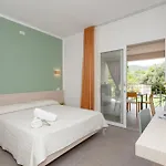 Le Dune Relax Con Cucina & Piscina 3* سان تيودورو